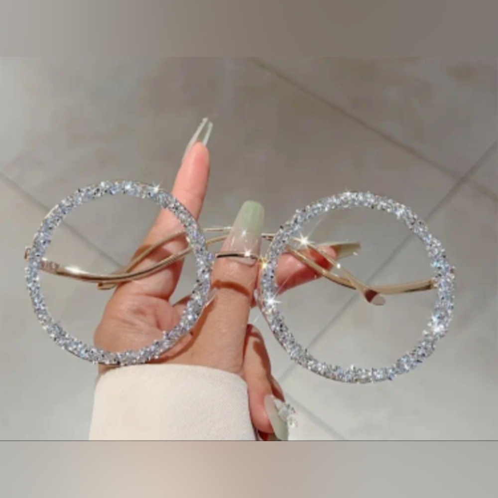 Fashion glasses